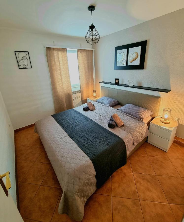 Apartment Villa Engel With Pool Πόρετς Εξωτερικό φωτογραφία