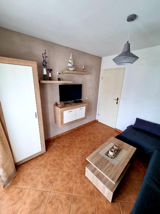 Apartment Villa Engel With Pool Πόρετς Εξωτερικό φωτογραφία